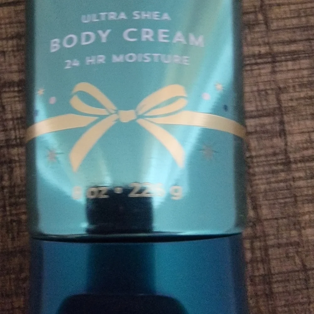 Bath And Body Works Christmas Cocoa & Mint Body Cream Retired Scent